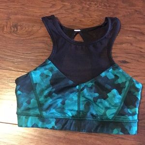 Lululemon sports bra